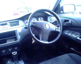 2004 Mitsubishi Lancer Wagon Pics