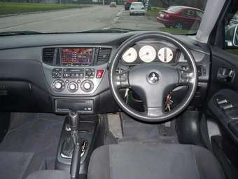 2004 Mitsubishi Lancer Wagon Pictures