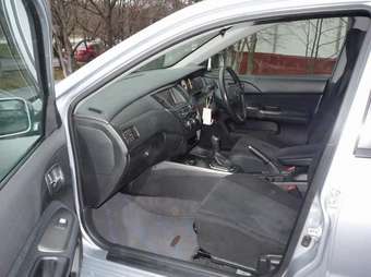 2004 Mitsubishi Lancer Wagon Pics
