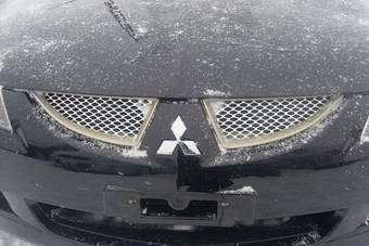 2004 Mitsubishi Lancer Wagon Photos