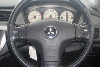 2004 Mitsubishi Lancer Wagon Images