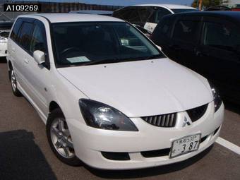 2004 Mitsubishi Lancer Wagon Photos