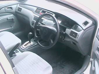 2004 Mitsubishi Lancer Wagon Wallpapers