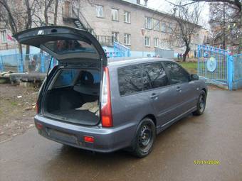 2004 Mitsubishi Lancer Wagon Pictures