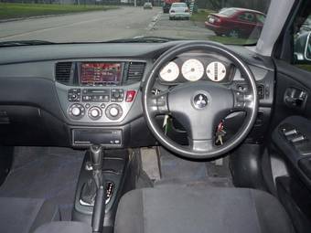 2004 Mitsubishi Lancer Wagon Pictures