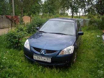 2004 Mitsubishi Lancer Wagon Pics