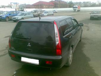 2004 Mitsubishi Lancer Wagon Pictures