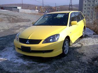 2005 Mitsubishi Lancer Wagon Wallpapers