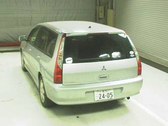 2005 Mitsubishi Lancer Wagon Pictures