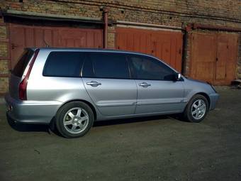 2006 Mitsubishi Lancer Wagon Photos