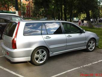 2006 Mitsubishi Lancer Wagon Pics