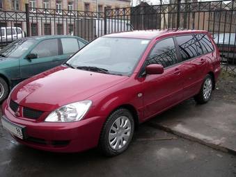 2007 Mitsubishi Lancer Wagon Pictures