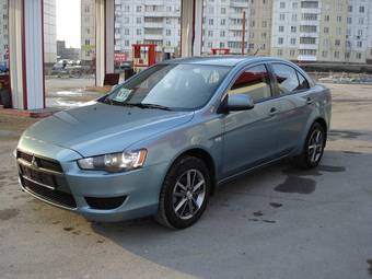 2008 Mitsubishi Lancer X Pictures