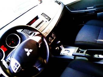 2008 Mitsubishi Lancer X Photos