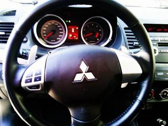2008 Mitsubishi Lancer X Pictures