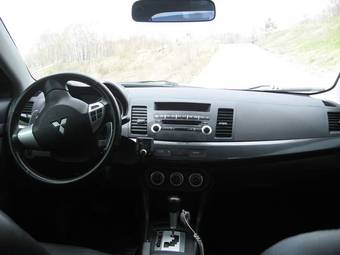 2008 Mitsubishi Lancer X Pictures