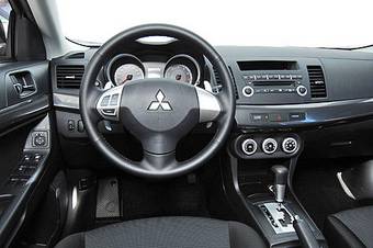 2008 Mitsubishi Lancer X Photos