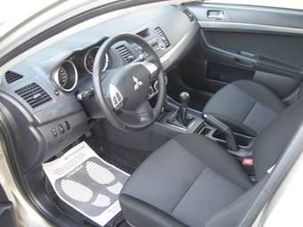 2008 Mitsubishi Lancer X Photos
