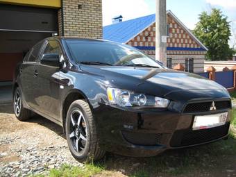 2008 Mitsubishi Lancer X Photos