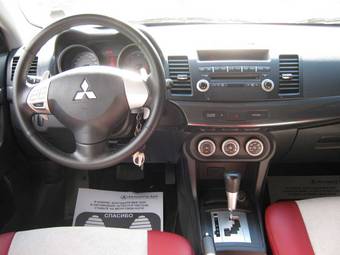 2008 Mitsubishi Lancer X Images