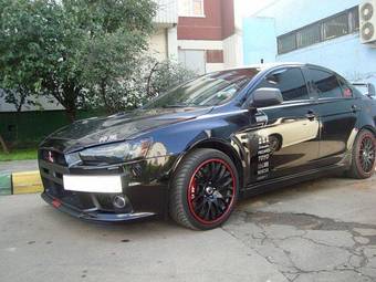 2008 Mitsubishi Lancer X Pictures