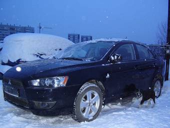 2009 Mitsubishi Lancer X Photos