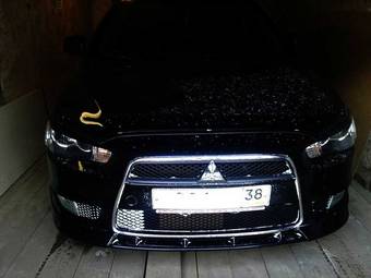 2009 Mitsubishi Lancer X Photos