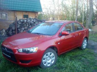 2009 Mitsubishi Lancer X Photos