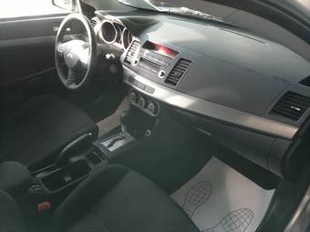 2011 Mitsubishi Lancer X Wallpapers