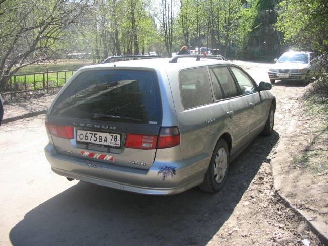1996 Mitsubishi Legnum