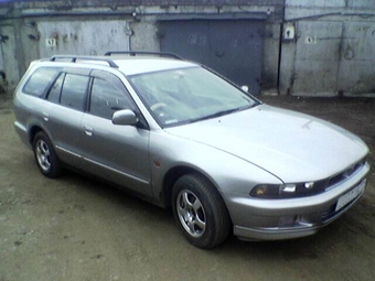 1997 Mitsubishi Legnum
