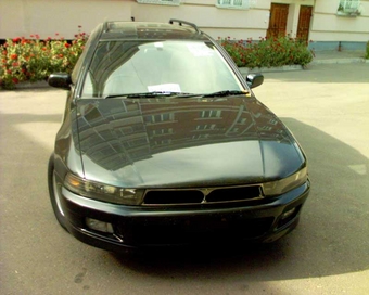 1997 Mitsubishi Legnum
