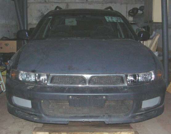 1997 Mitsubishi Legnum