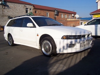 1997 Mitsubishi Legnum