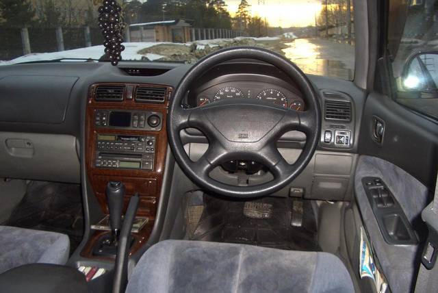 1997 Mitsubishi Legnum