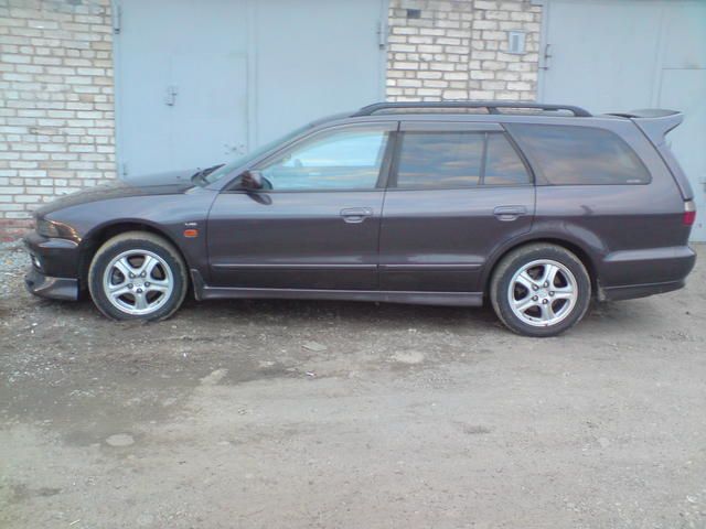 1997 Mitsubishi Legnum