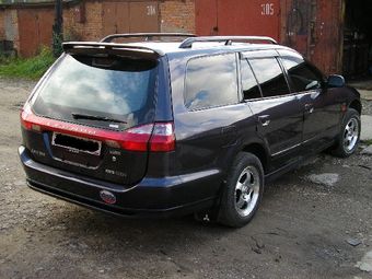 1997 Mitsubishi Legnum Images