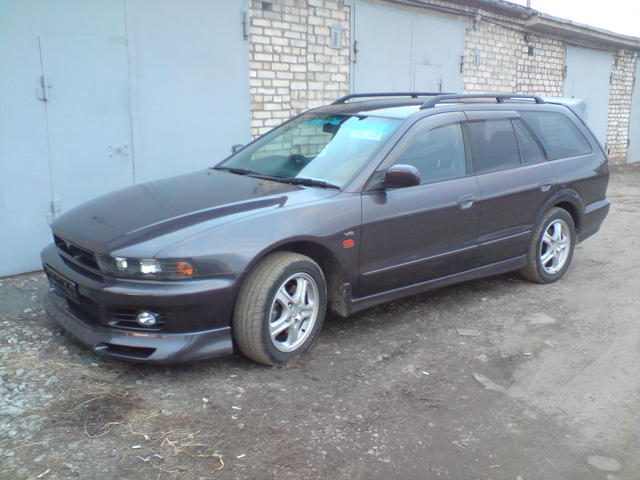 1997 Mitsubishi Legnum