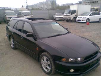 1997 Mitsubishi Legnum Photos