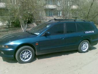 1997 Mitsubishi Legnum Photos