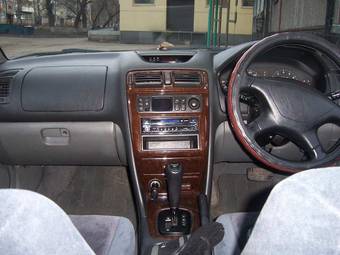 1997 Mitsubishi Legnum Photos