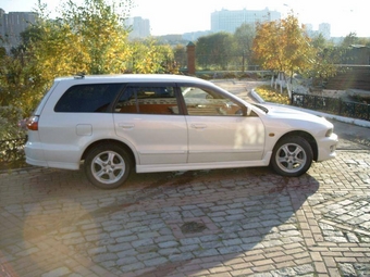 1998 Mitsubishi Legnum