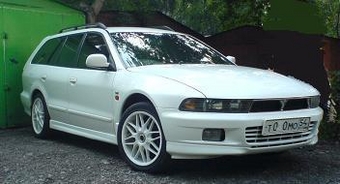 1998 Mitsubishi Legnum