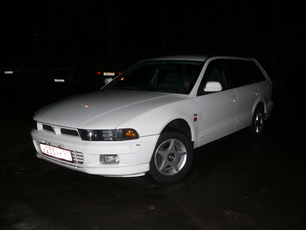 1998 Mitsubishi Legnum