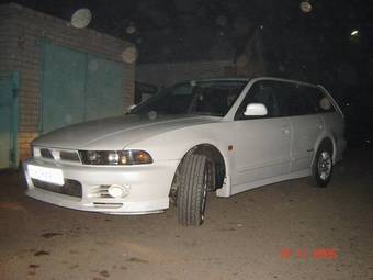 1998 Mitsubishi Legnum