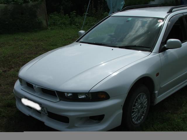 1998 Mitsubishi Legnum