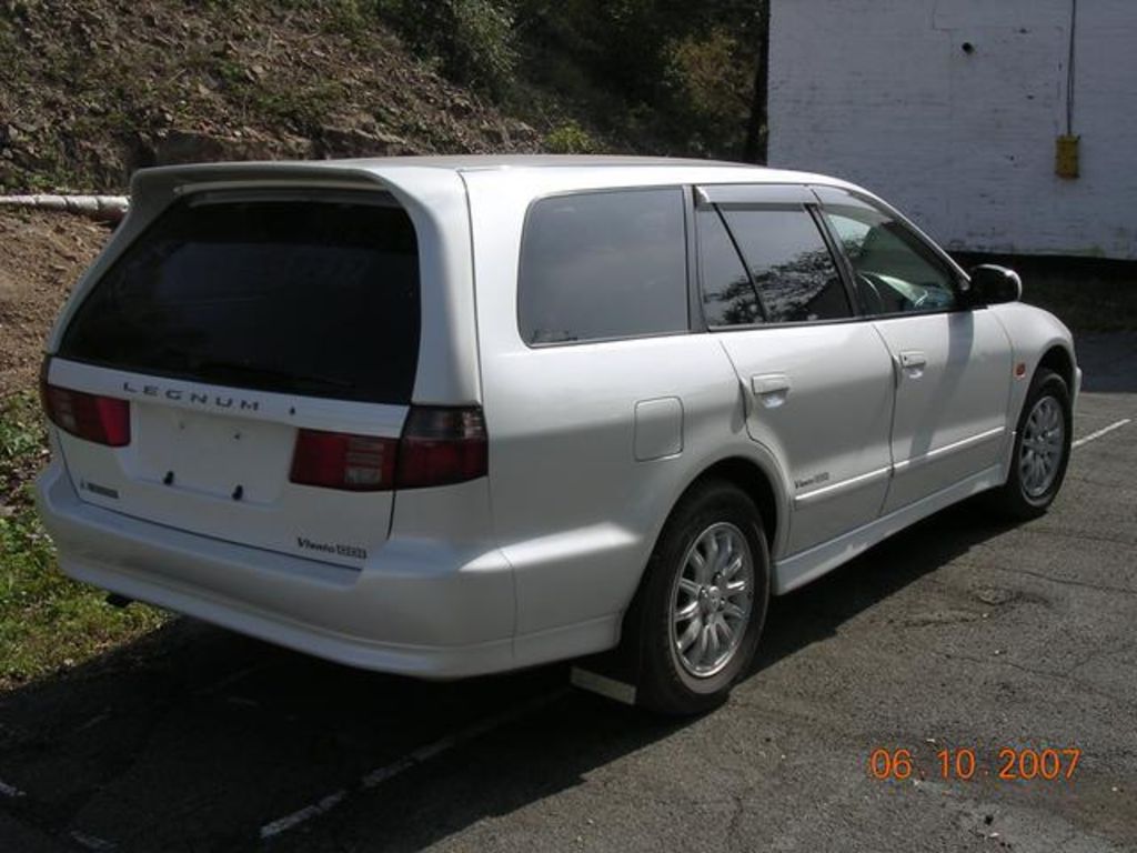 1998 Mitsubishi Legnum