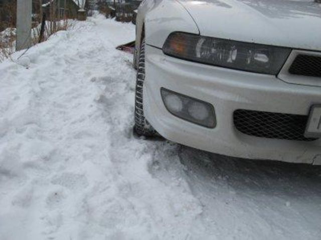1998 Mitsubishi Legnum