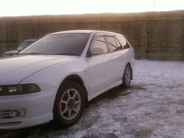 1998 Mitsubishi Legnum