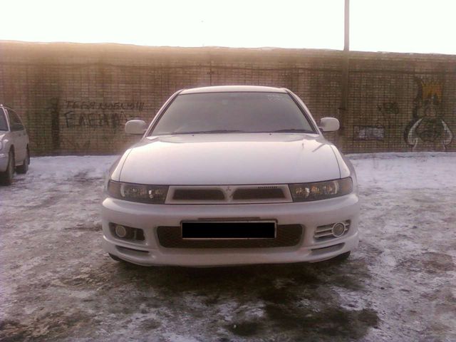 1998 Mitsubishi Legnum